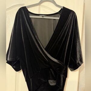 525 America Velvet Top
